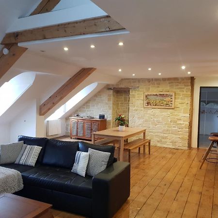 Appartamento Loft dans les Pyrénées Oloron-Sainte-Marie Esterno foto