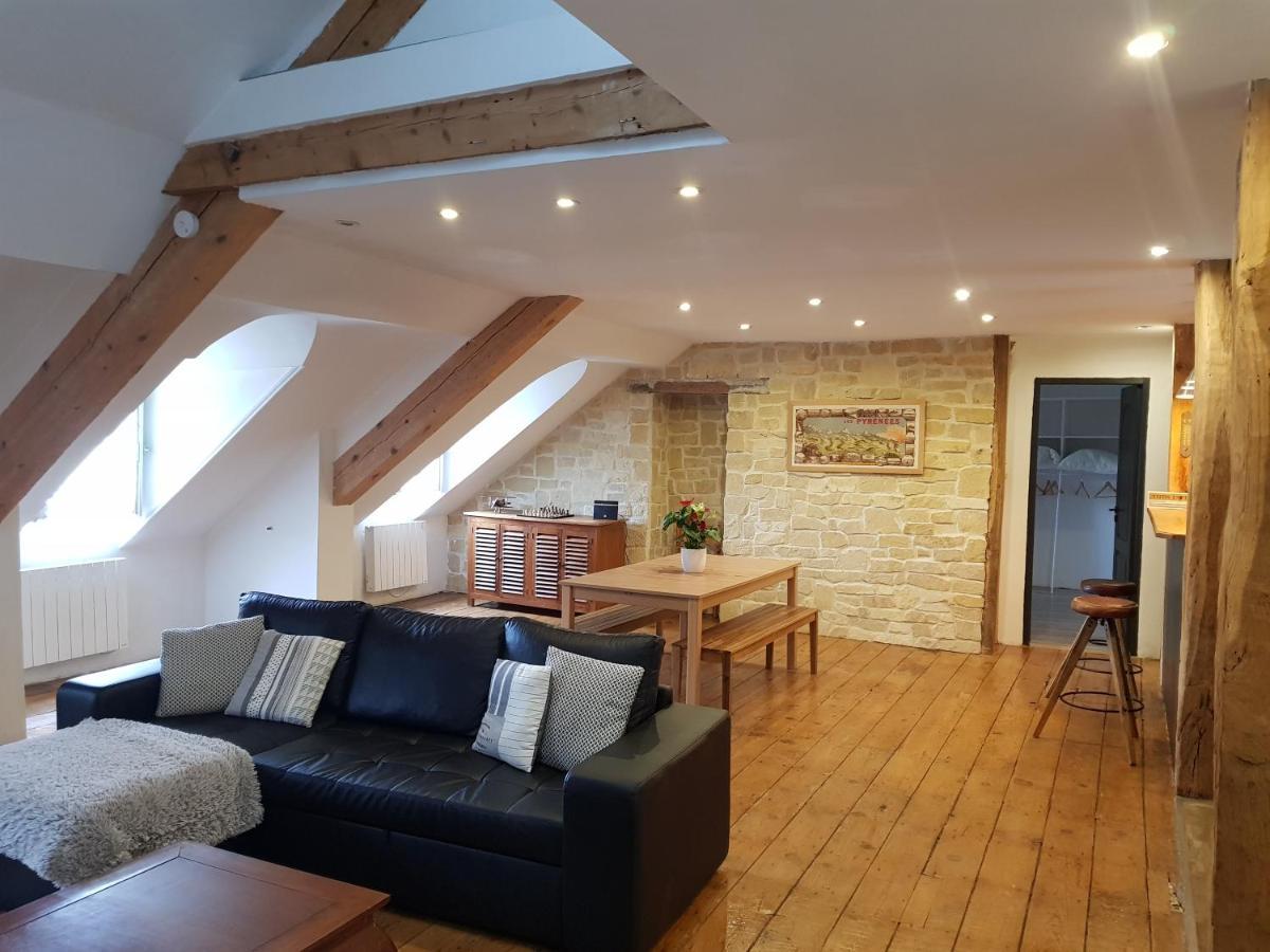 Appartamento Loft dans les Pyrénées Oloron-Sainte-Marie Esterno foto