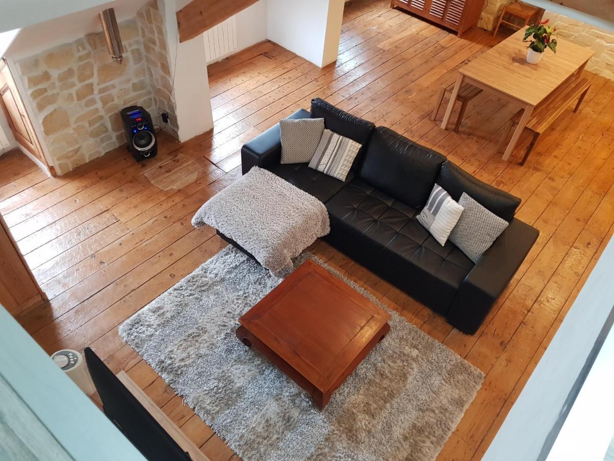 Appartamento Loft dans les Pyrénées Oloron-Sainte-Marie Esterno foto
