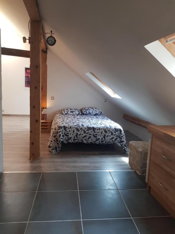 Appartamento Loft dans les Pyrénées Oloron-Sainte-Marie Esterno foto